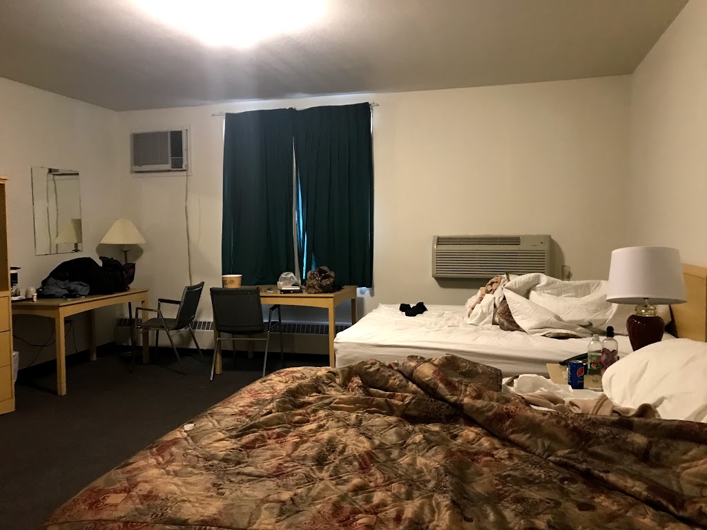 Lazy J Motel | 5225 1st Street West - Highway 2, Claresholm, AB T0L 0T0, Canada | Phone: (403) 625-4949