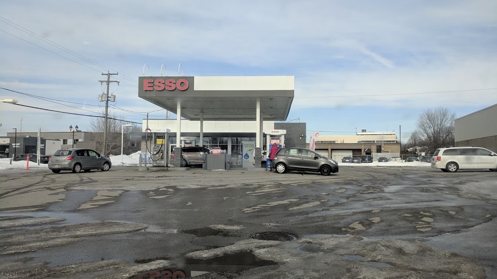 Esso | 59 Chemin Saint-François-Xavier, Candiac, QC J5R 4V4, Canada | Phone: (450) 638-1254