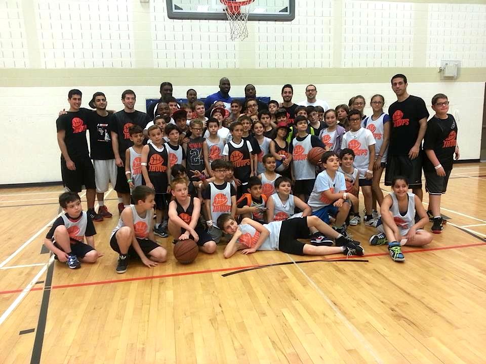 JHOOPS - Inspiring Todays Youth | ​​7500, Chem. Mackle, Côte Saint-Luc, QC H4W 1A6, Canada | Phone: (514) 983-8521