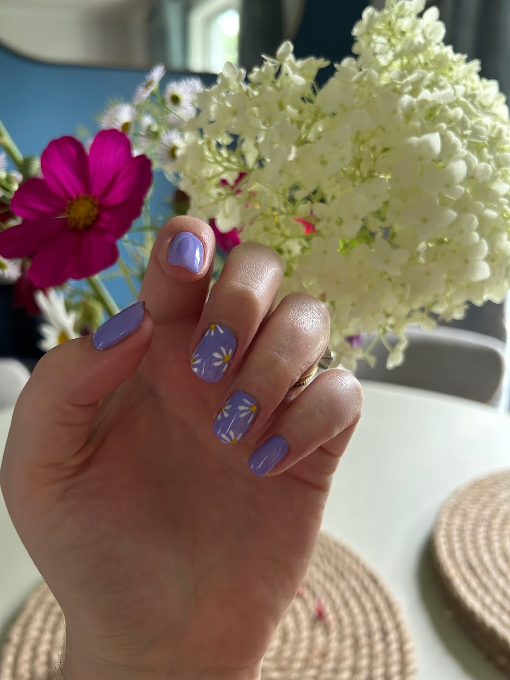 Nails by Siri | 17 Bay St, Parry Sound, ON P2A 1S4, Canada | Phone: (705) 465-2919