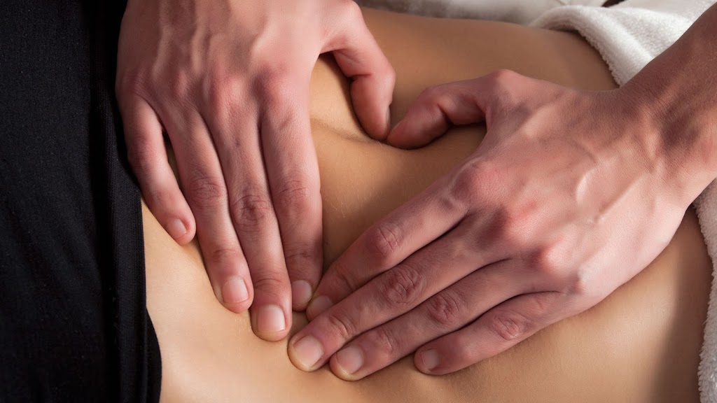 Axis Massage Therapy | 3550 Saanich Rd Suite 105B, Victoria, BC V8X 1X2, Canada | Phone: (250) 474-3333