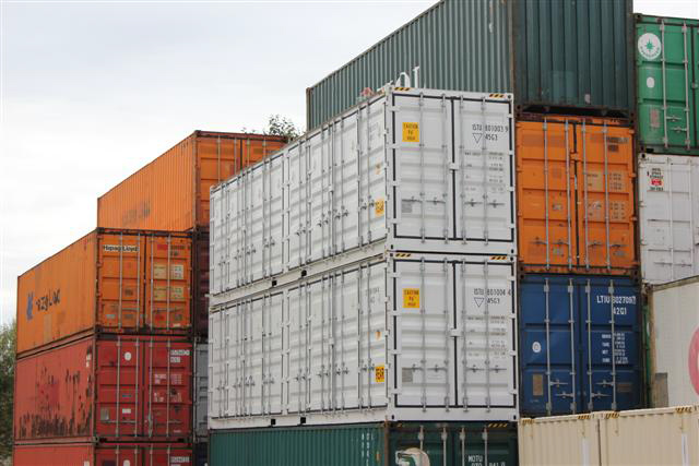 Insta-Space Storage Ltd & Global Container Corp | 9658 River Rd, Delta, BC V4G 1B5, Canada | Phone: (604) 202-2255