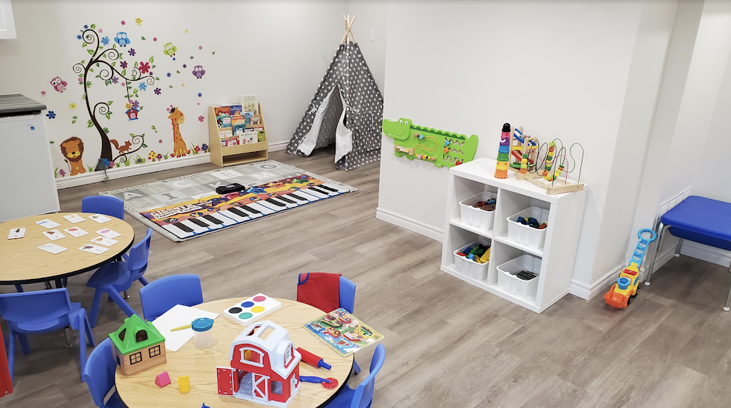 Mini Einstein Daycare | 1238 Centre St, Thornhill, ON L4J 3M9, Canada | Phone: (905) 597-6464