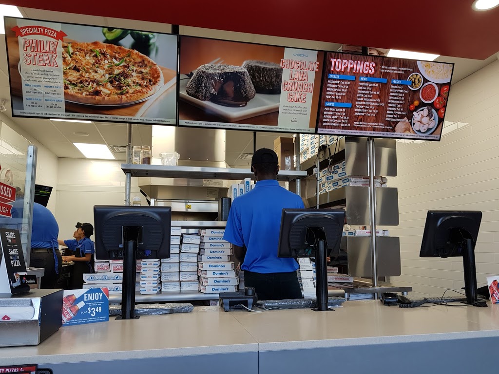 Dominos Pizza | 2555 Erin Centre Blvd, Mississauga, ON L5M 5G9, Canada | Phone: (905) 567-7777