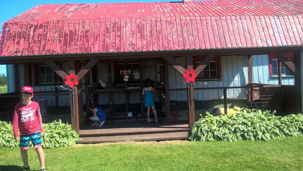 Ferme Paul Benoit | 2325 Rang de la Rivière S, Saint-Jean-Baptiste, QC J0L 2B0, Canada | Phone: (450) 464-0457