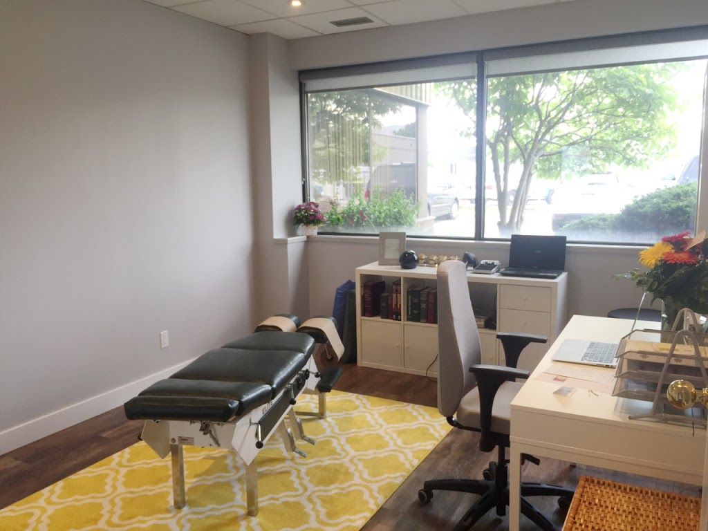 Spark Chiropractic Studio | Northview Plaza, 211 Guelph St, Georgetown, ON L7G 5B5, Canada | Phone: (905) 877-4288