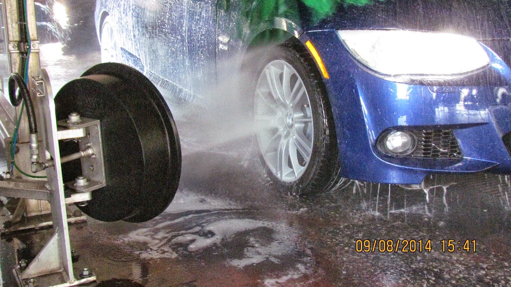 Popular Car Wash & Detailing - Free Vacuums | 131 The West Mall, Etobicoke, ON M9C 1C2, Canada | Phone: (647) 405-7741