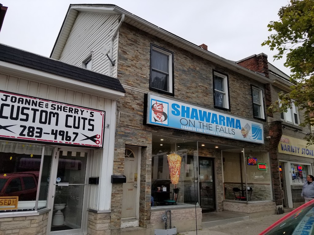 Shawarma On The Falls | 16 Beckwith St N, Smiths Falls, ON K7A 2B2, Canada | Phone: (613) 283-5556