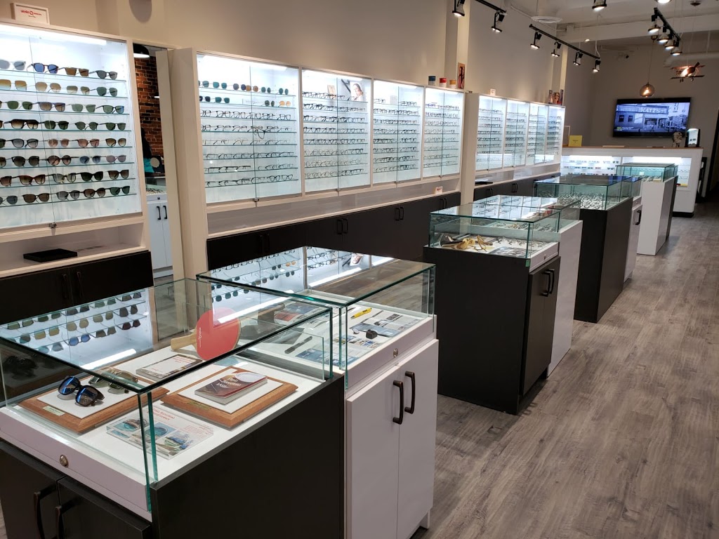 Glass Monocle Eyecare | 909 Queen St E, Toronto, ON M4M 1J4, Canada | Phone: (416) 469-0110