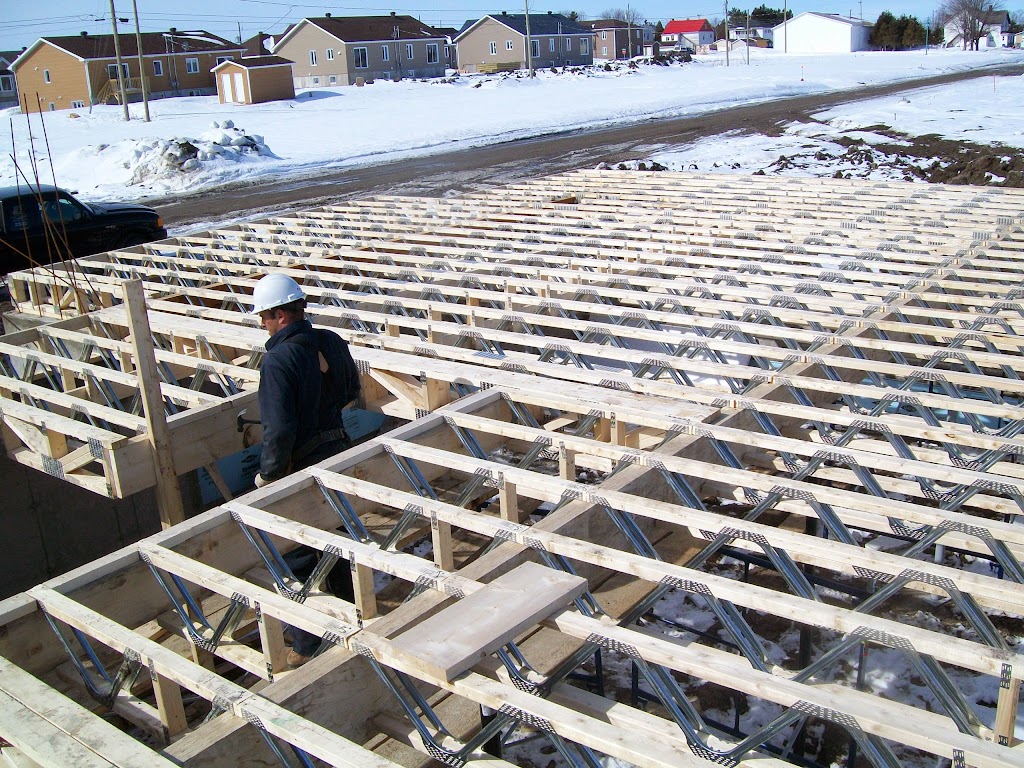 Construction Carl Bergeron | 2815 Rue Scott O, Alma, QC G8C 1A8, Canada | Phone: (418) 487-6424