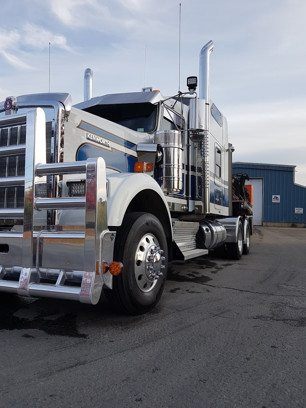 Bayview Trucks & Equipment | 235 Commerce St, Moncton, NB E1H 2G1, Canada | Phone: (506) 862-0953