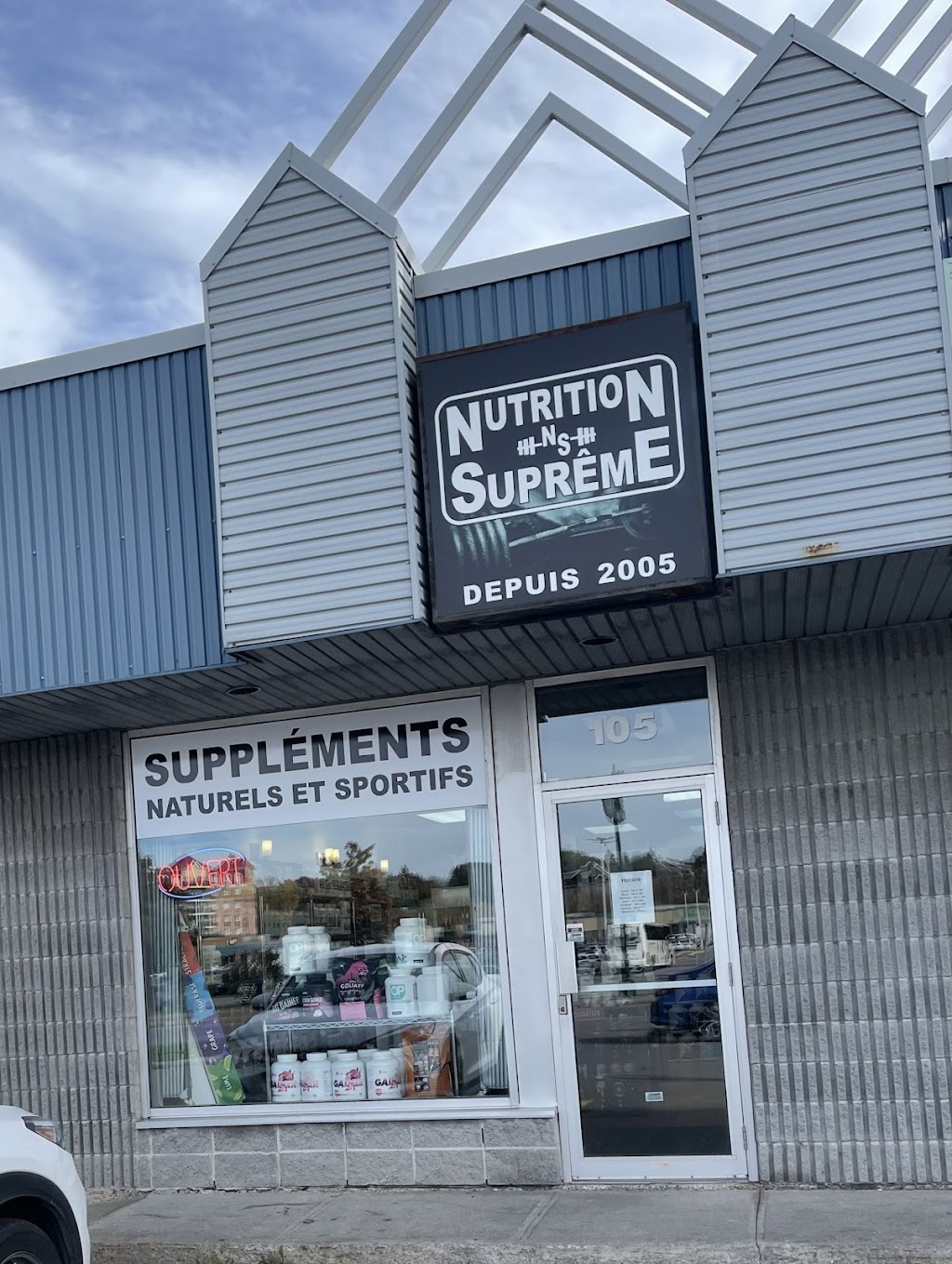 Nutrition Suprême | 204 Rue St-Charles App 105, Sainte-Thérèse, QC J7E 2B4, Canada | Phone: (450) 434-0882