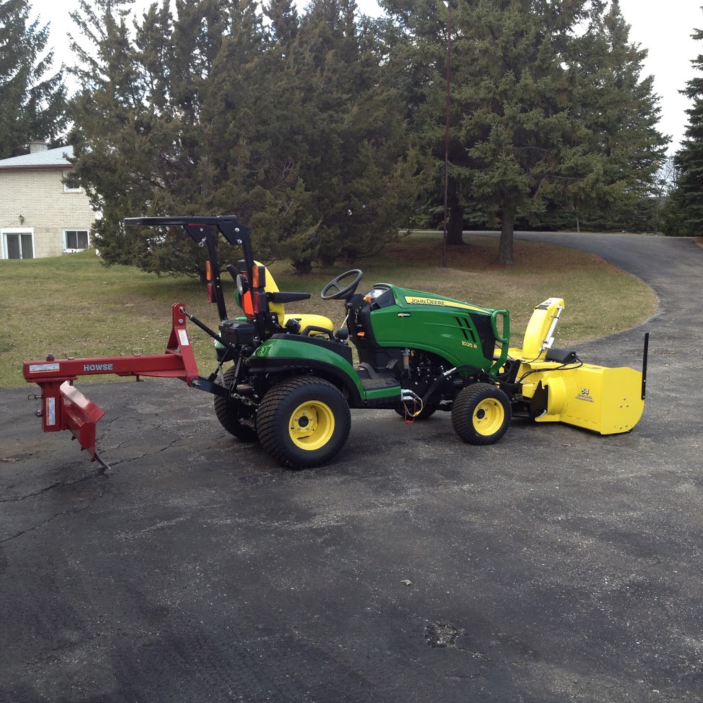 Green Tractors | 6770 King Rd, Nobleton, ON L0G 1N0, Canada | Phone: (905) 859-0581