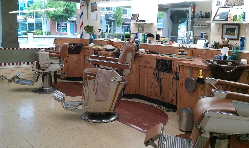 Kelowna Barber Shop | 2650 Pandosy St, Kelowna, BC V1Y 1V6, Canada | Phone: (250) 762-7744