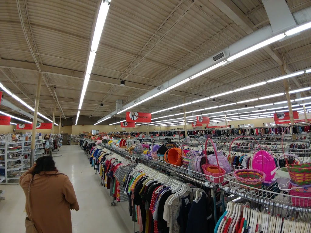 Value Village | 6278 Lundys Ln, Niagara Falls, ON L2E 5E9, Canada | Phone: (905) 354-6336