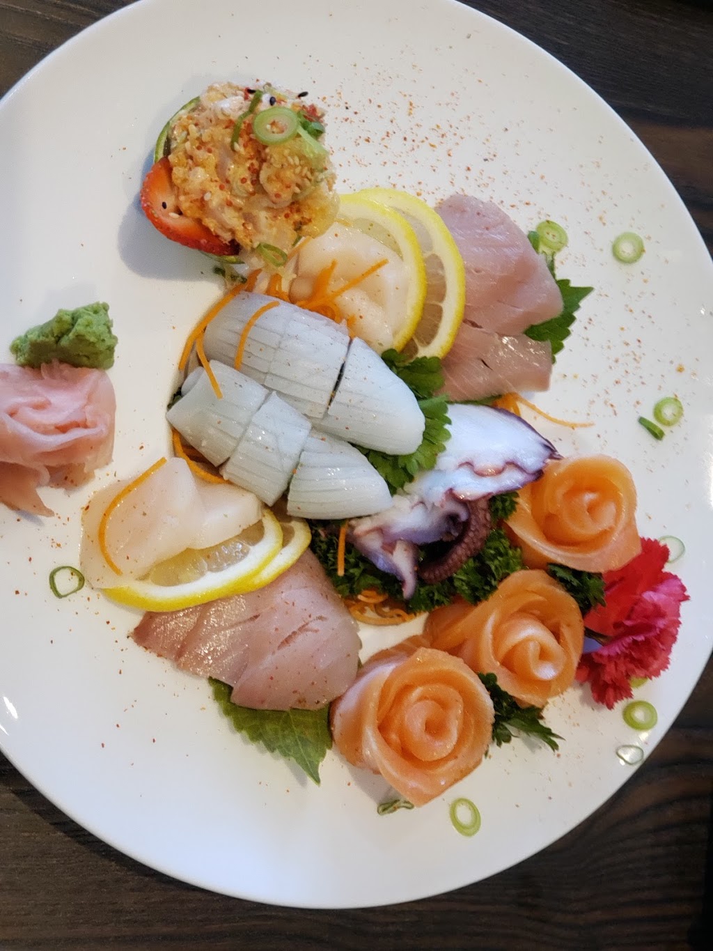 Sushi Kayakku | 57 Chem. de la Grande-Côte, Boisbriand, QC J7G 1C8, Canada | Phone: (450) 575-8262