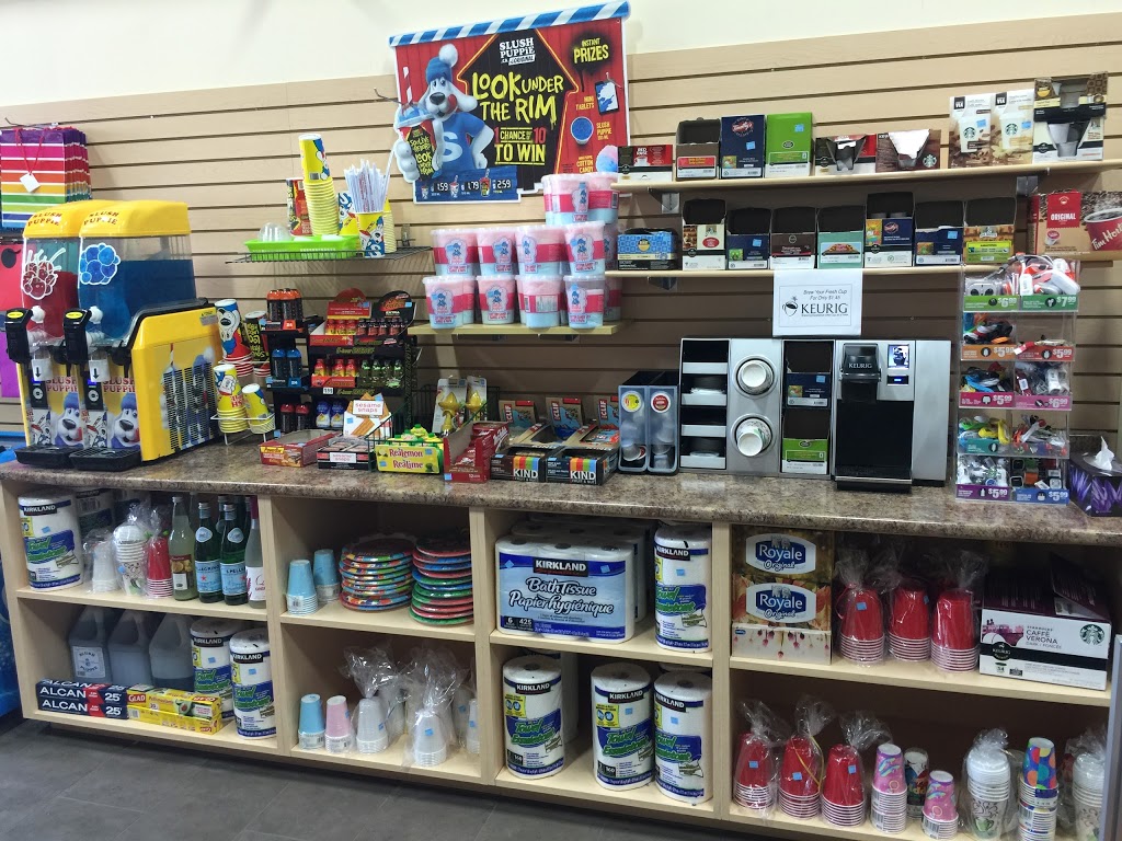 N&P Convenience | 343 Glendale Ave, St. Catharines, ON L2T 0A1, Canada | Phone: (905) 348-9099