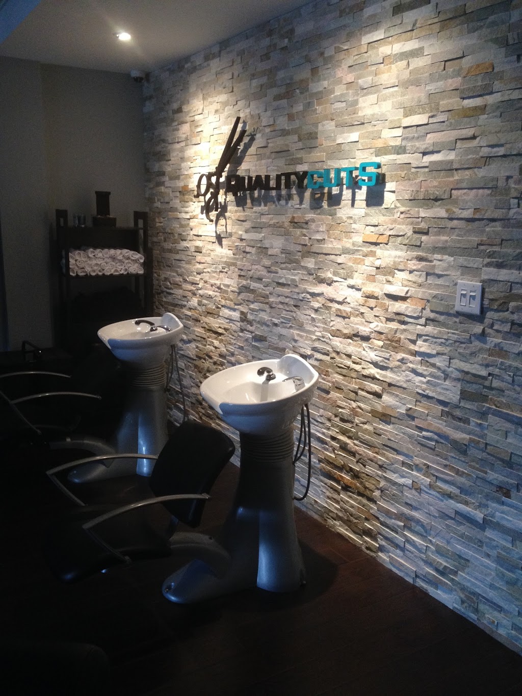 Quality Cuts | 4880 Rue René-Émard, Pierrefonds, QC H9A 2Y1, Canada | Phone: (514) 684-4288