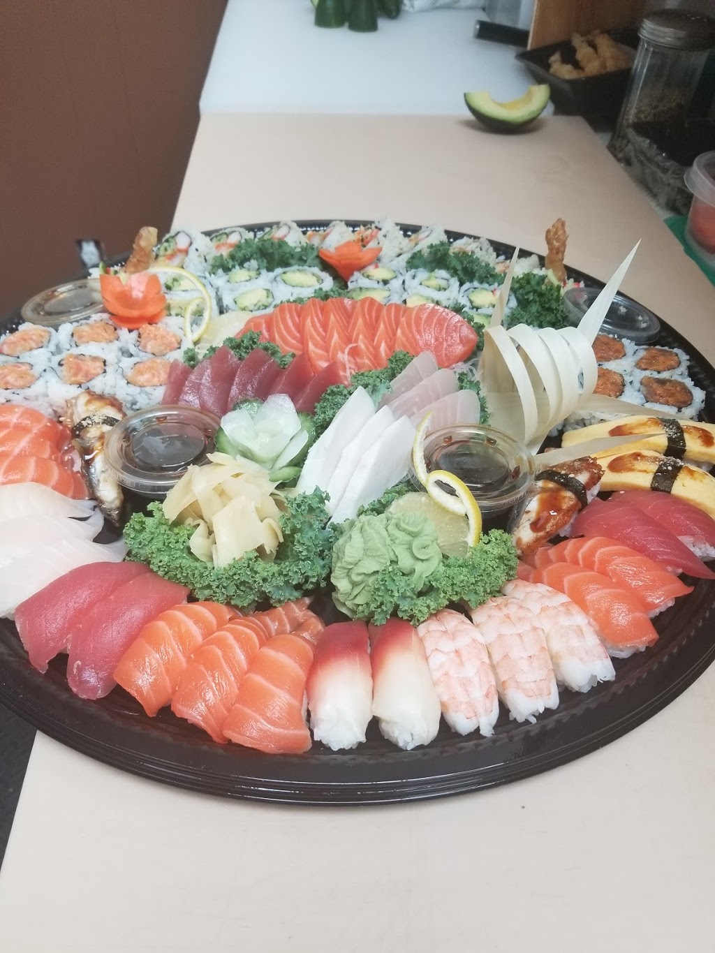 P&K Sushi Restaurant | 301 Fruitland Rd, Stoney Creek, ON L8E 5M1, Canada | Phone: (905) 643-1122