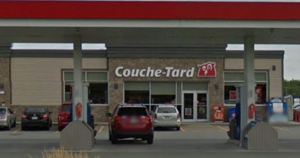 Couche-Tard | 2991 Rue Brodeur O, Saint-Alphonse-de-Granby, QC J0E 2A0, Canada | Phone: (450) 375-4854