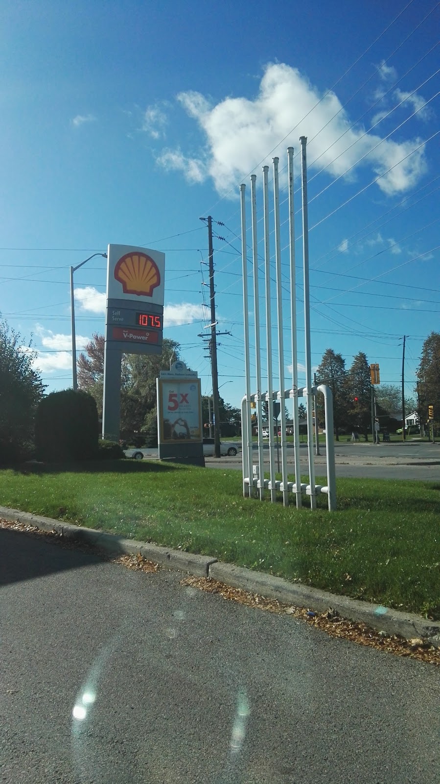 Shell | 123 Fairview Ave, St Thomas, ON N5R 4X7, Canada | Phone: (519) 631-2915