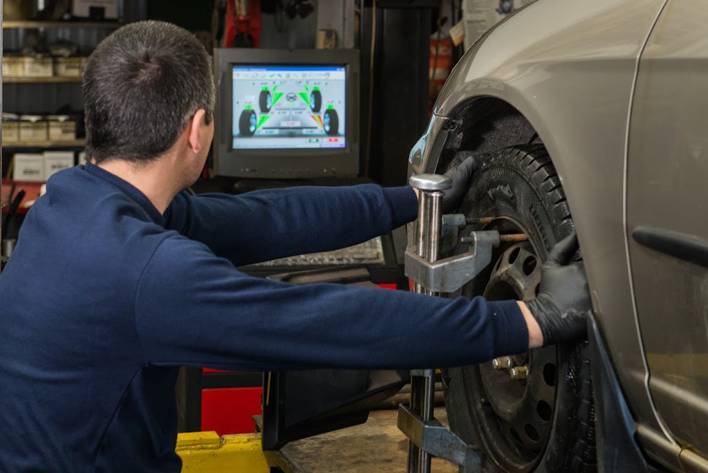 Garage Bourgoing & Boulanger Ltée - NAPA AutoCare | 438 Rue Racine, Québec, QC G2B 1G4, Canada | Phone: (418) 842-6847