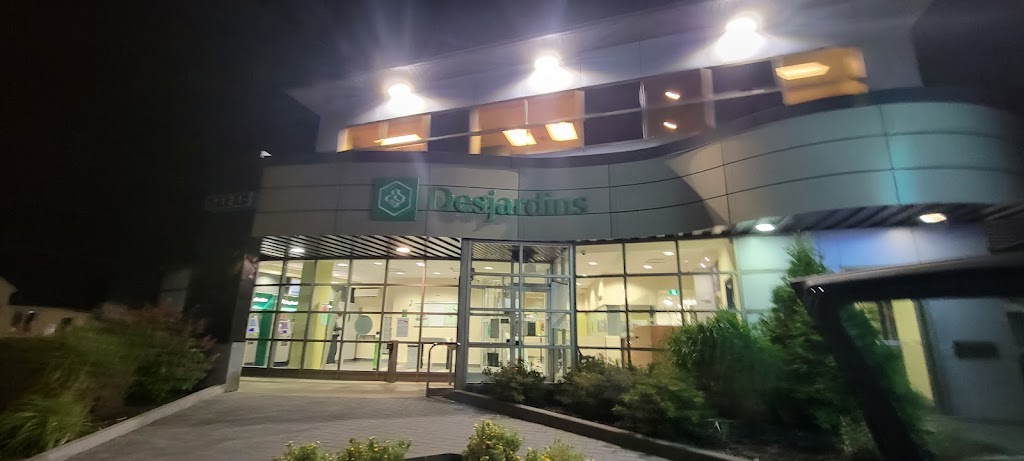 Centre de services Desjardins Le Rocher | 1131 Av. de Grand-Mère, Grand-Mère, QC G9T 2J4, Canada | Phone: (819) 536-4404