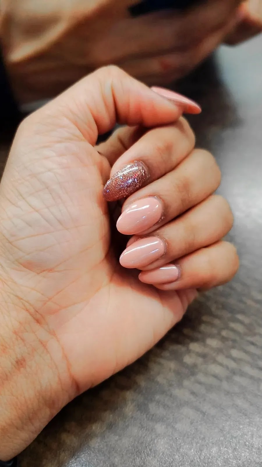 Unique Nails | 301 Oxford St W, London, ON N6H 1S6, Canada | Phone: (519) 672-8388