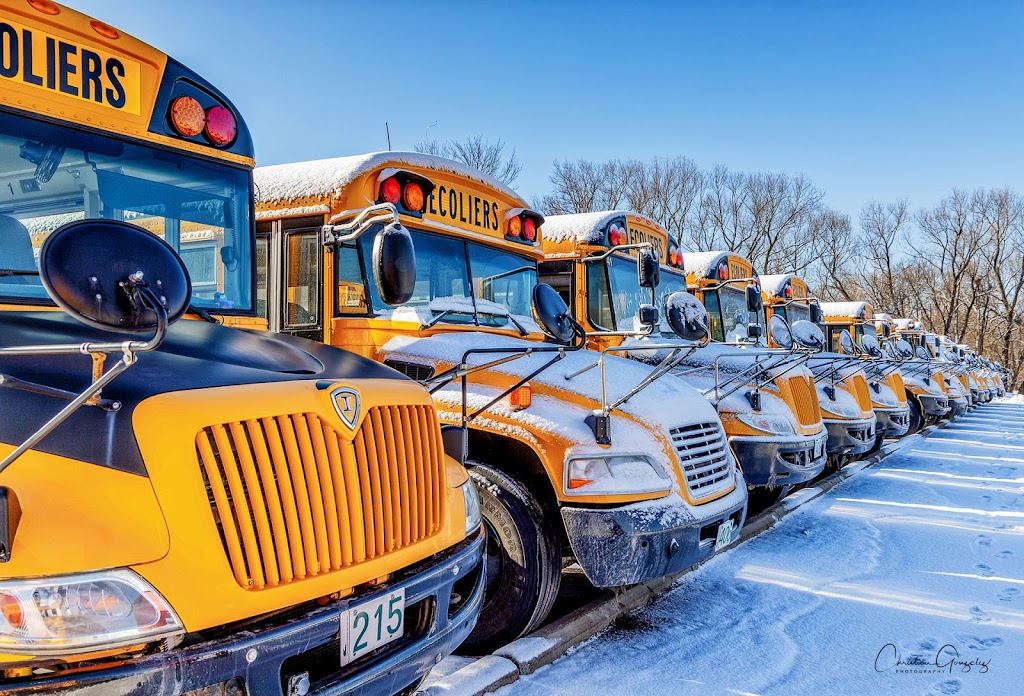 Autobus Bissonnette Lucien | 305 Bd de la Cité-des-Jeunes, Vaudreuil-Dorion, QC J7V 8P2, Canada | Phone: (450) 455-5711