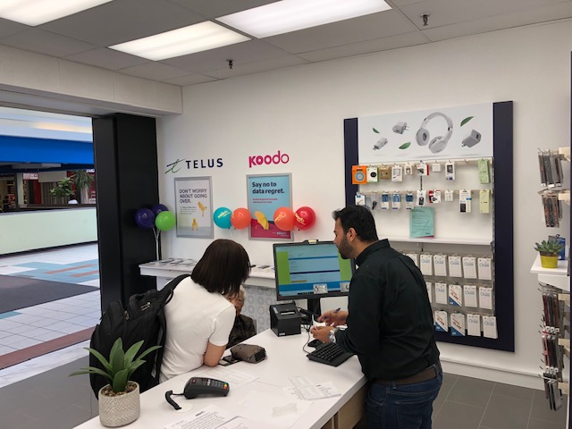 TELUS | Koodo | Agincourt Mall, 3850 Sheppard Ave E Unit 460, Scarborough, ON M1T 3L4, Canada | Phone: (416) 995-4333