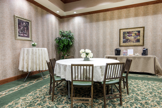 Perna, Dengler, Roberts Funeral Home | 1671 Maple Rd, Williamsville, NY 14221, USA | Phone: (716) 632-8200