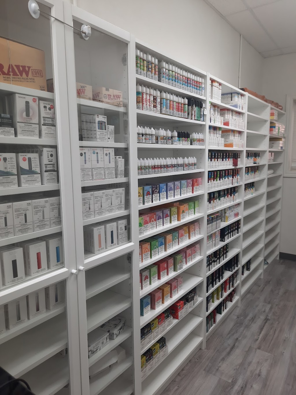 Vape Shop - Vape Near Me | 738 Bronson Ave unit 3, Ottawa, ON K1S 4G3, Canada | Phone: (613) 680-6846