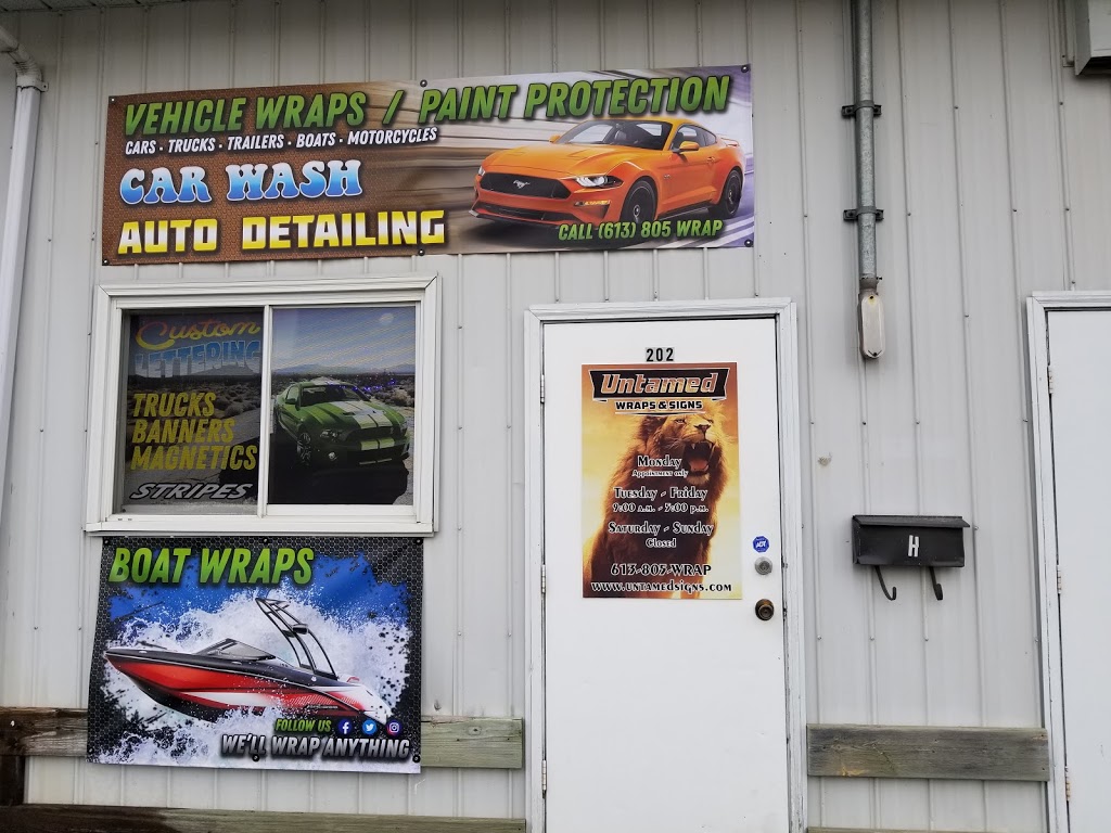 Untamed Wraps & Signs | 100 Industrial Ave, Carleton Place, ON K7C 3T2, Canada | Phone: (613) 805-9727