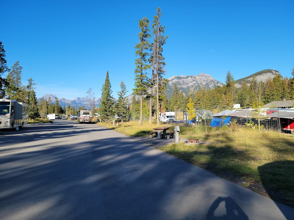 Tunnel Mountain Village II Campground | Improvement District No. 9, AB T0L 2C0, Canada | Phone: (877) 737-3783