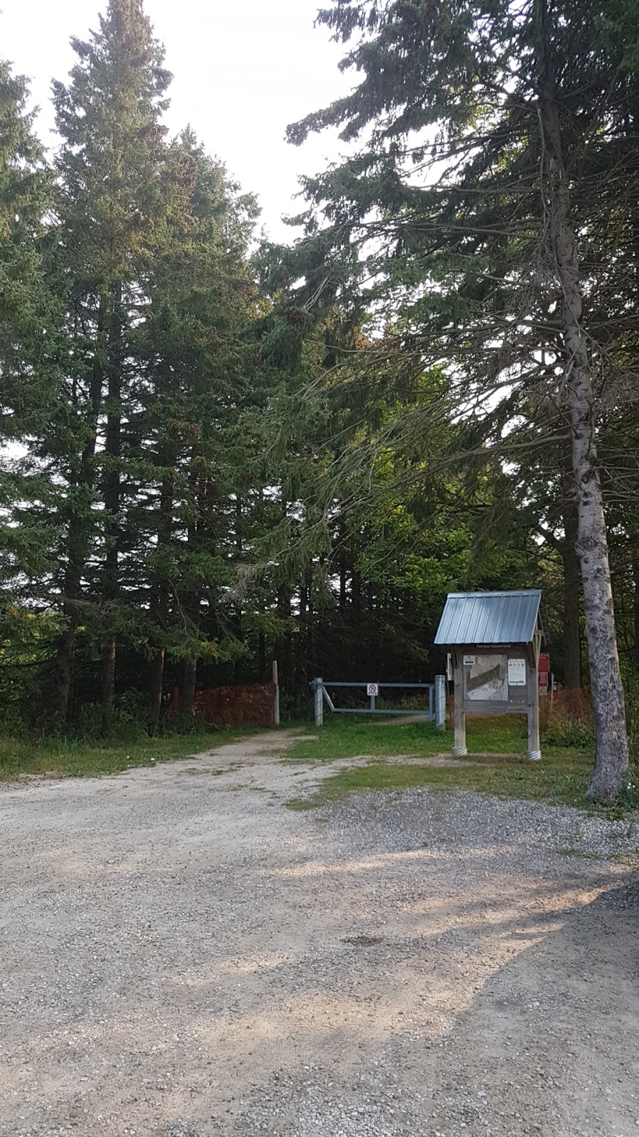 WCC Hydrocut Trails Pines Entrance | 1974 Snyders Rd E, Petersburg, ON N0B 2H0, Canada