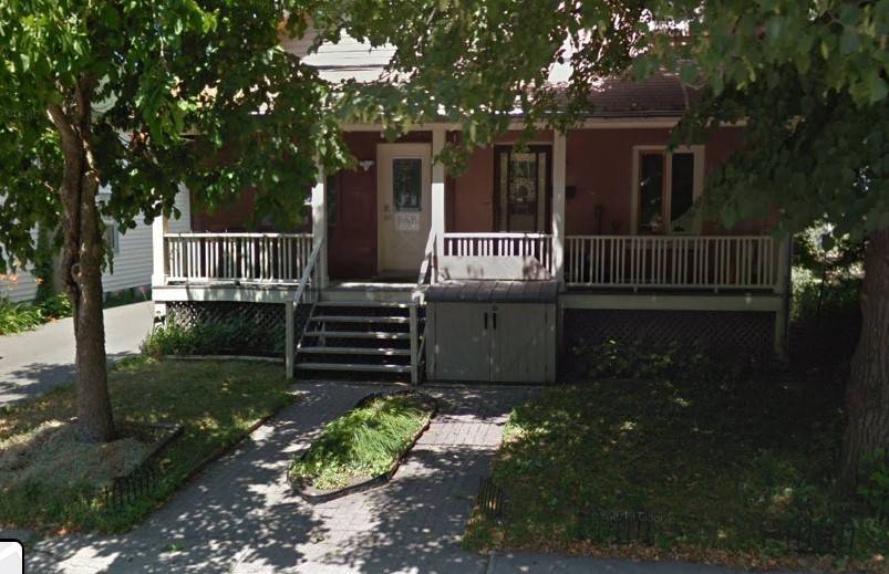 Sunnyside BnB | 197 Hopewell Ave, Ottawa, ON K1S 2Z4, Canada | Phone: (613) 656-1234