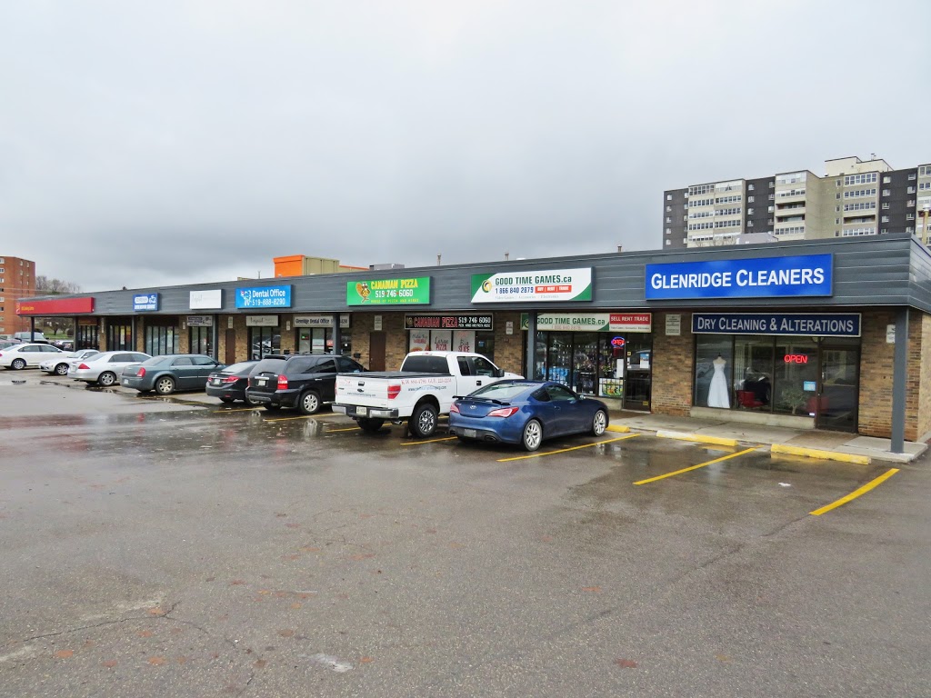 Glenridge Dry Cleaners and Tailors | 9, 315 Lincoln Rd, Waterloo, ON N2J 4H7, Canada | Phone: (519) 884-2874