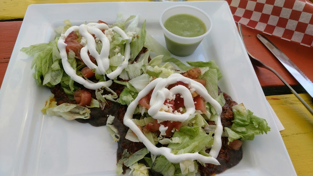 Chachalacas Mexican Cuisine | 110 Centre St, Regina Beach, SK S0G 4C0, Canada | Phone: (306) 729-4288