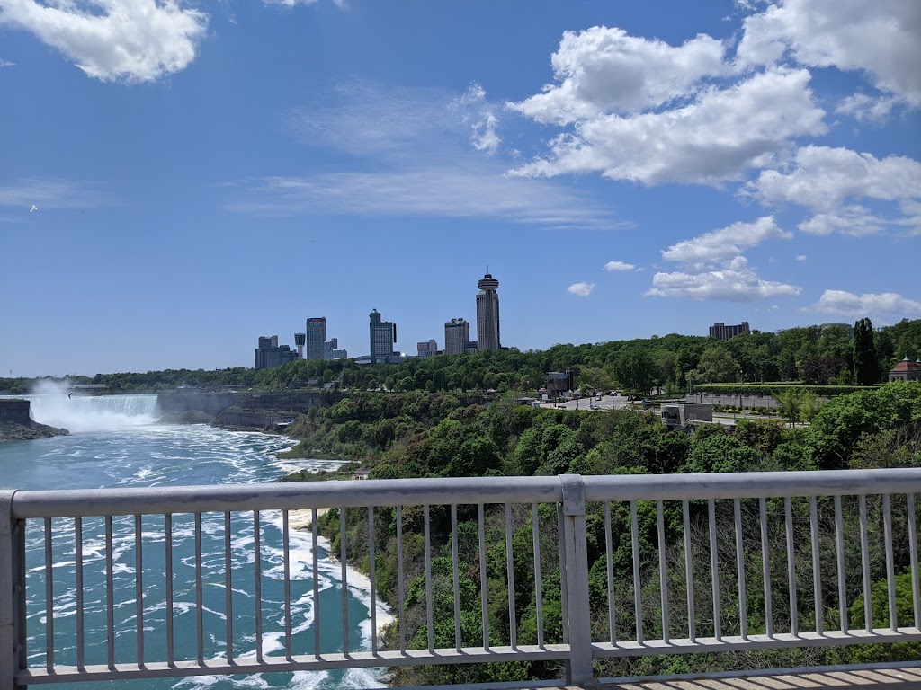 Canada Border Services Agency – Rainbow Bridge Border Crossing | 5660 Falls Ave, Niagara Falls, ON L2E 6T1, Canada | Phone: (800) 461-9999