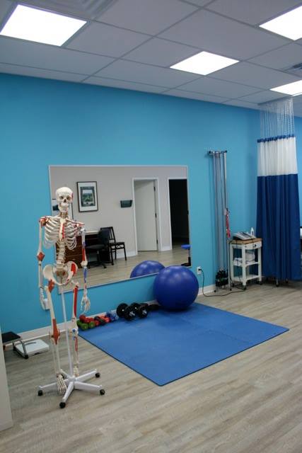 Dynax Physio Mascouche | 2301 Rue Versailles, Mascouche, QC J7K 0L3, Canada | Phone: (450) 232-6828