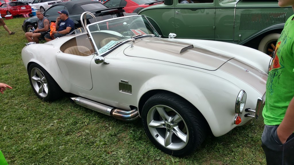 Carrosserie Vintage | 4196 Route des Rivières, Saint-Étienne-de-Lauzon, QC G6J 1E4, Canada | Phone: (418) 496-6010