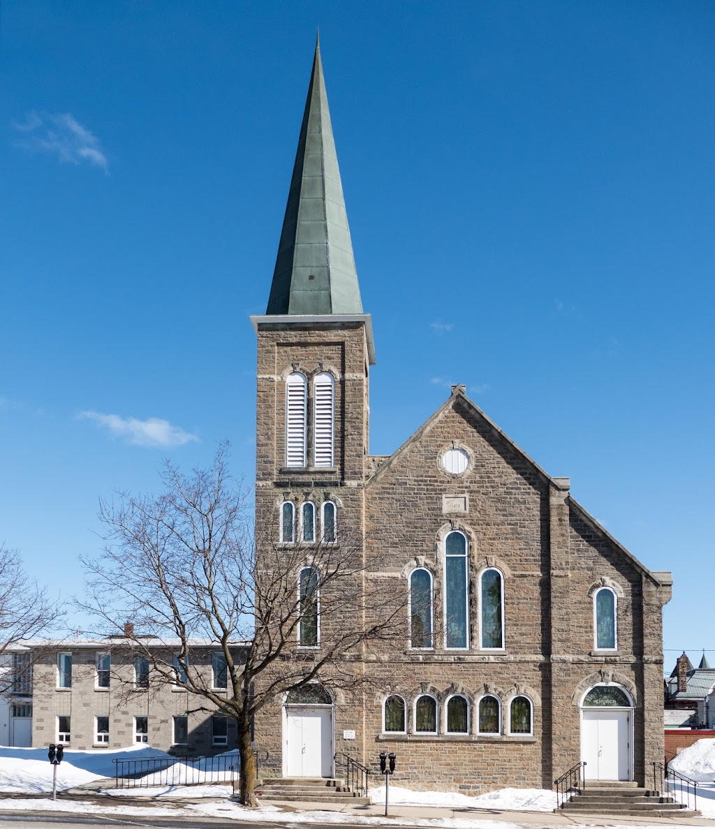 First Baptist Church | 73 Beckwith St N, Smiths Falls, ON K7A 2B6, Canada | Phone: (613) 283-1579