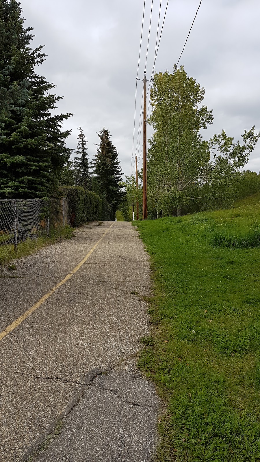 Off Leash Park | 188-200 Ranch Estates Dr NW, Calgary, AB T3G 1K6, Canada