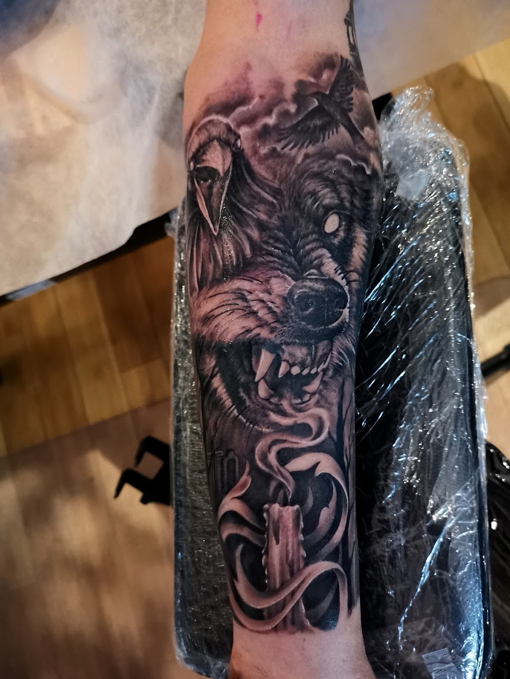 Malos Tattoo & Aesthetic Studio - Tattoo Calgary | 2212 4 St SW, Calgary, AB T2S 1W9, Canada | Phone: (403) 460-4653