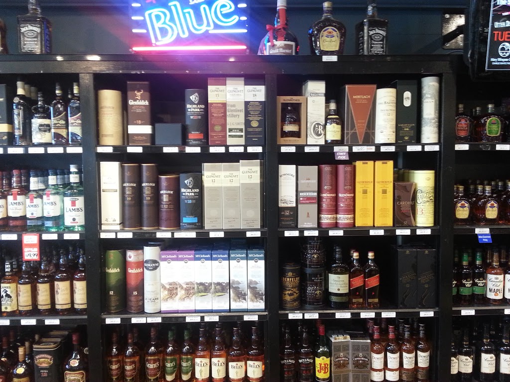 Dickens Liquor Shoppe | 2240 Beacon Ave, Sidney, BC V8L 1X1, Canada | Phone: (250) 655-3966