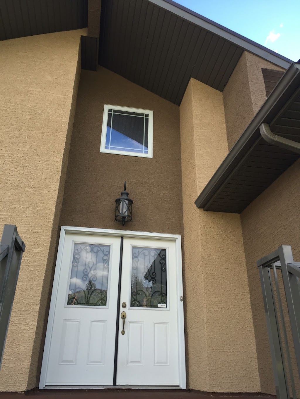 First Class Stucco & Masonry | 617 Kettles St, Pincher Creek, AB T0K 1W0, Canada | Phone: (403) 627-8378