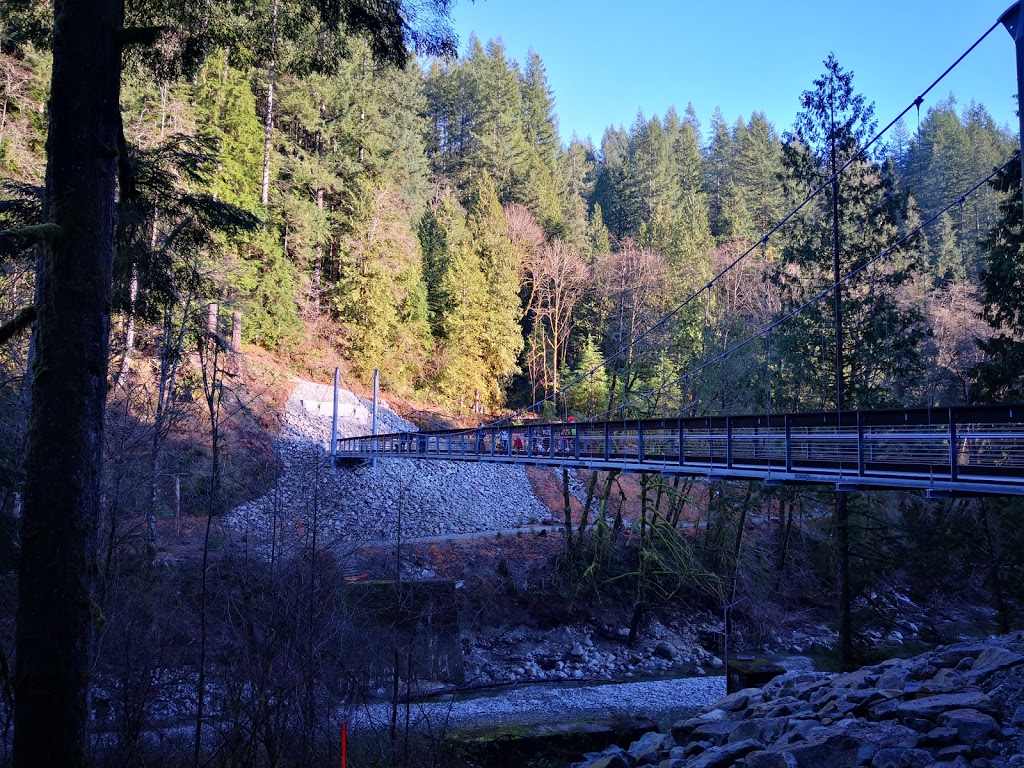 Twin Bridges trail | Unnamed Road, North Vancouver, BC V7J 3V9, Canada