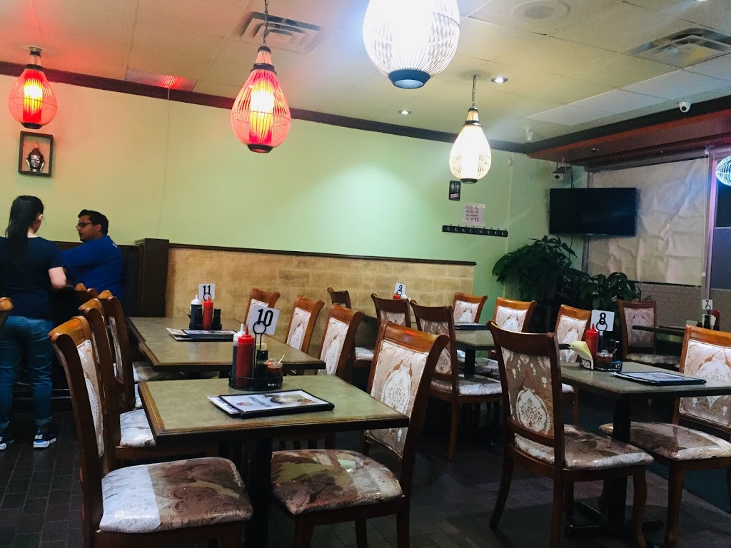 Viet Thai Kitchen | 1468 Victoria Park Avenue #1, North York, ON M4A 2M2, Canada | Phone: (647) 347-4448