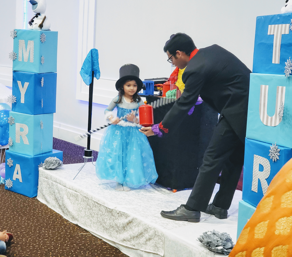 Magician Shiva Shyam | 43 Solway Ave, Brampton, ON L6Z 4E4, Canada | Phone: (437) 775-2627