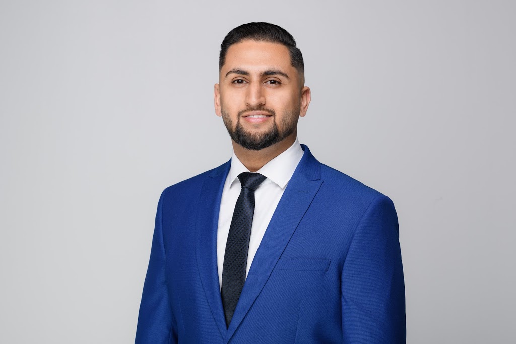 Sumeet Verma I Mortgage Alliance | 20 Maritime Ontario Blvd #212, Brampton, ON L6S 0E7, Canada | Phone: (647) 633-3382